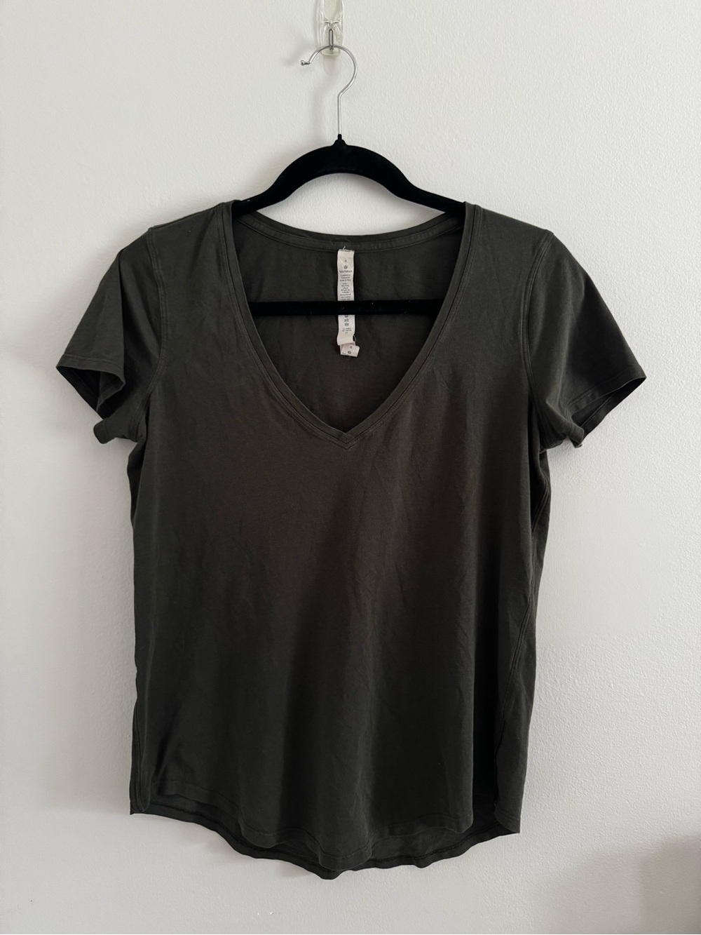 Lululemon Love Tee V in a dark olive green Women's V-Neck Size 4